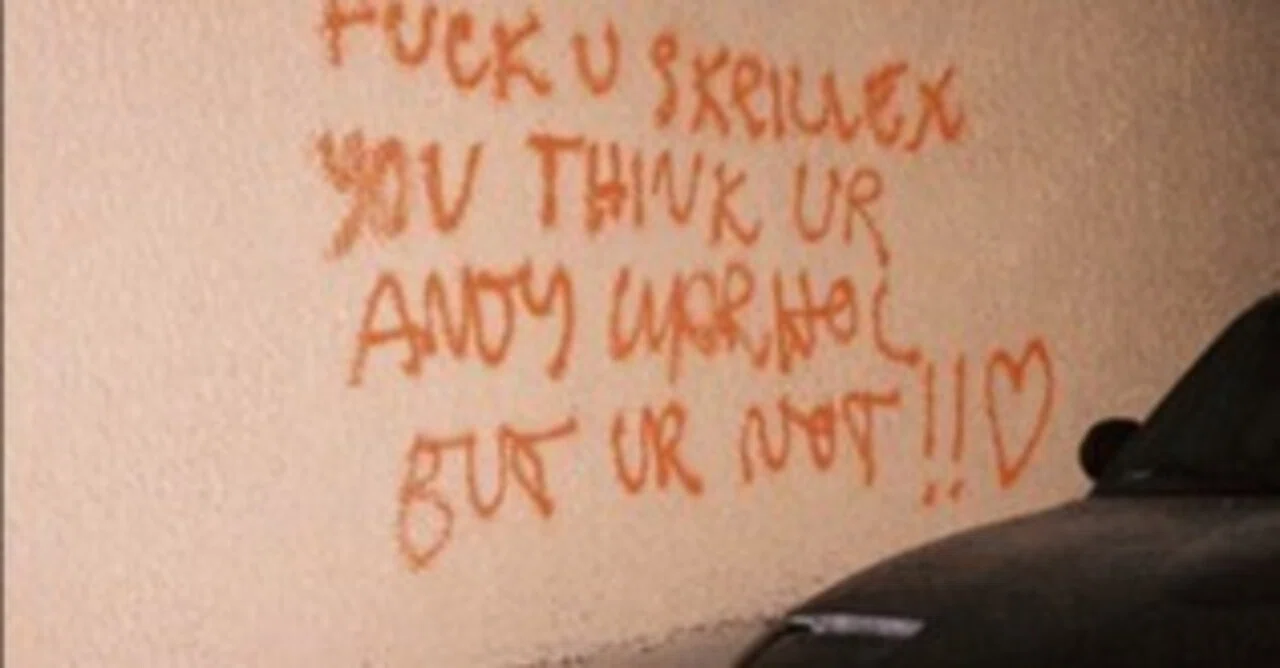 Fuck U Skrillex You Think Ur Andy Warhol But Ur Not!! <3」｜naho-21