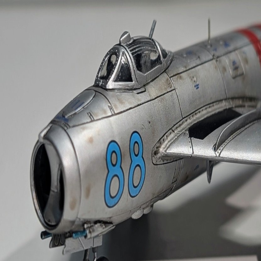 完成ミグ17（1/72 zvezda)｜大豆。。。