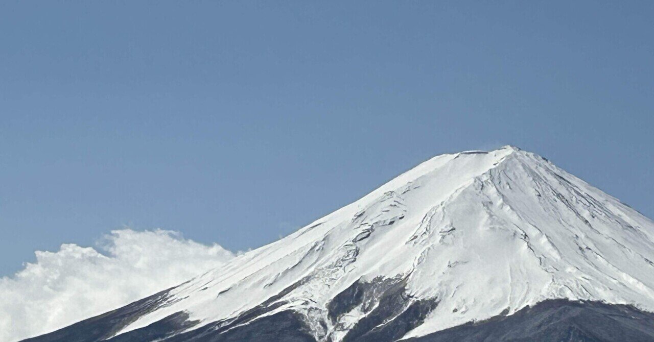 富士山 春の雪｜takamayukih