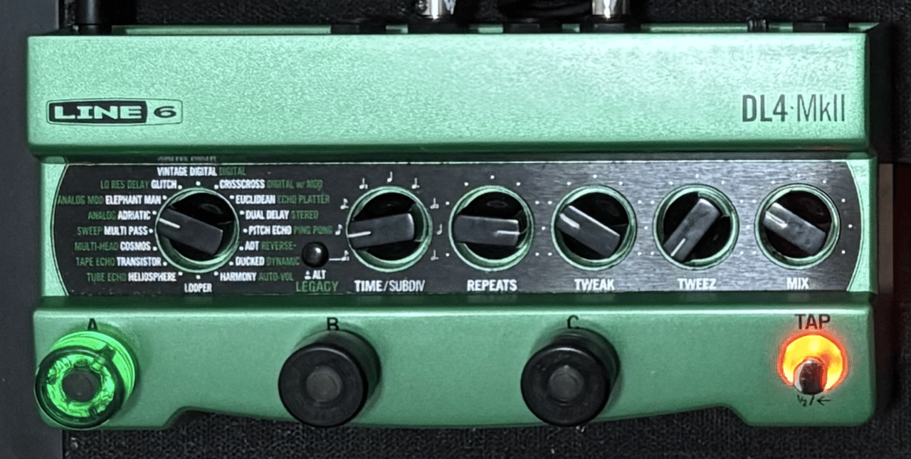 Amazon | Roland Digital Delay 