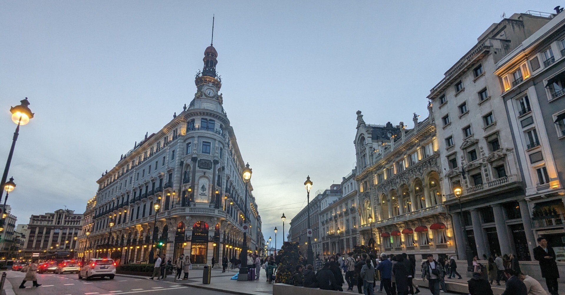 スペインマドリード 旅行】今やりたいことを、今やった方が良い街 スペイン：マドリード