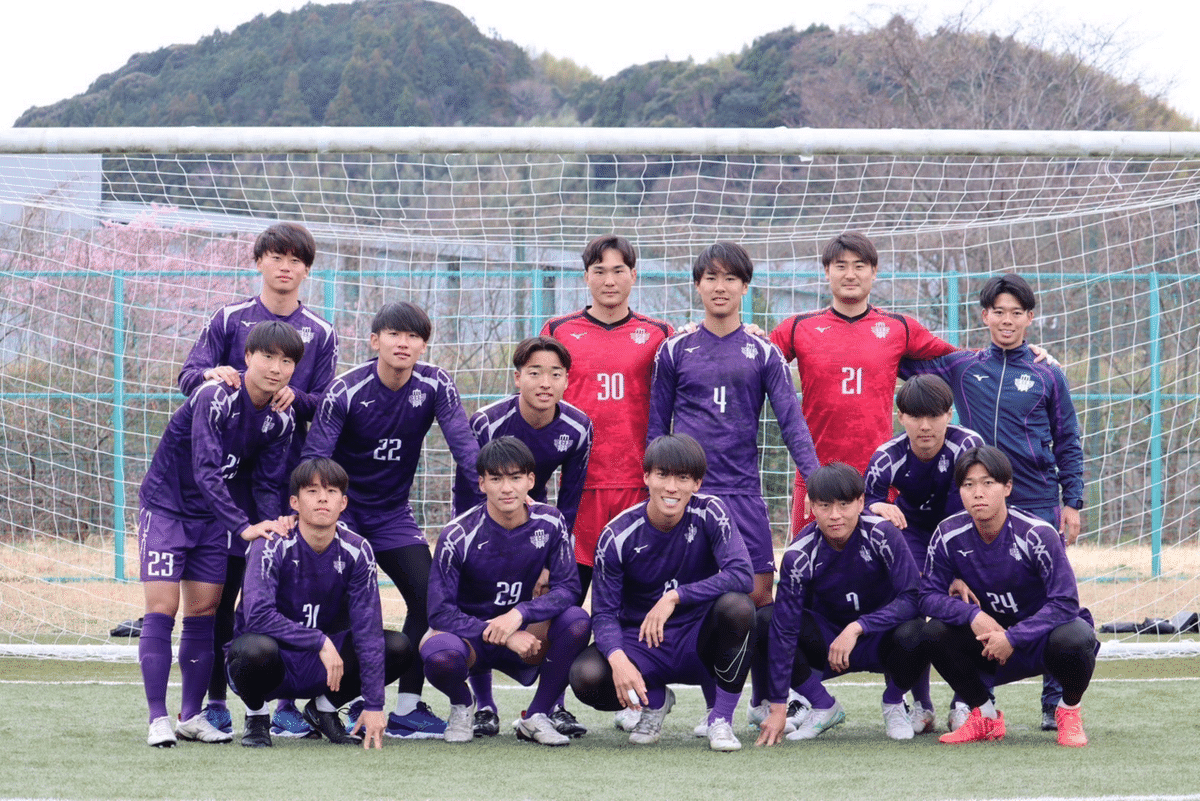 豪奢な 明治の象徴として」4年 島野怜｜明治大学体育会サッカー部 ウインドブレーカー