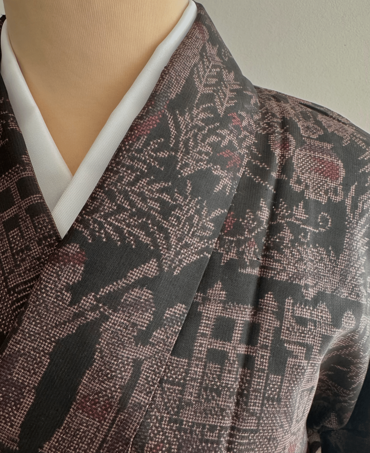 エジプト柄大島紬着物｜夢吉きもの