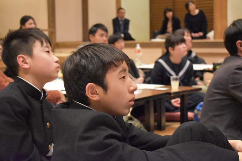 中学生が新しいビジネスアイデア考えたら 2時間で239個も出た おせっかい社かける Note