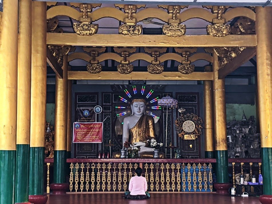 ミャンマーの美しい仏教建築と市場をめぐる旅｜hirogaki