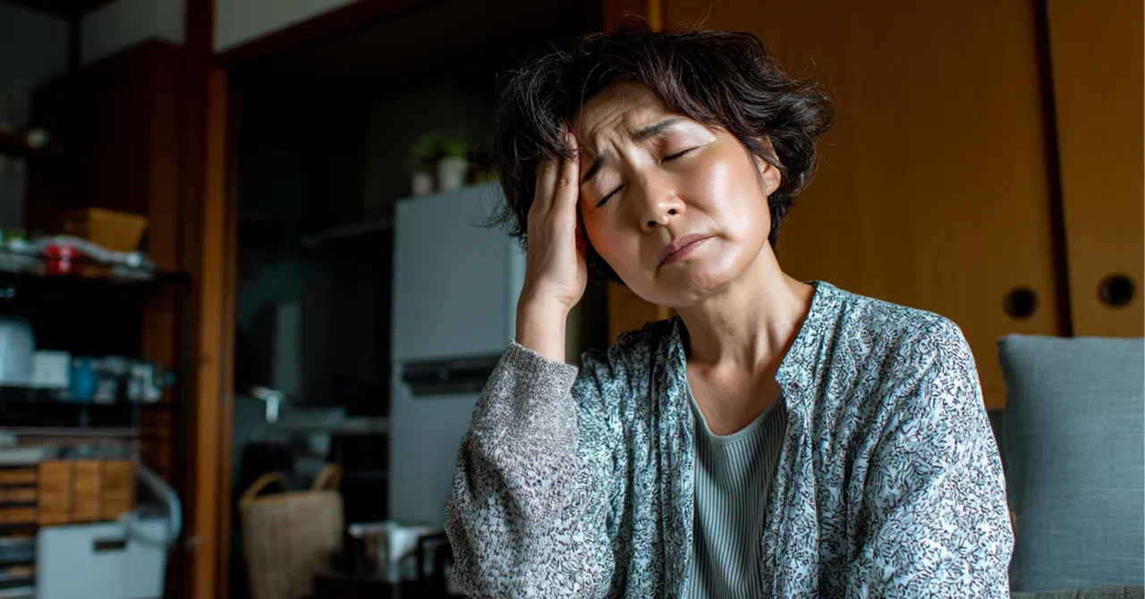 くも膜下出血の「かなり前からの前兆」とは?見逃されやすい体のサインを知る|makinige777
