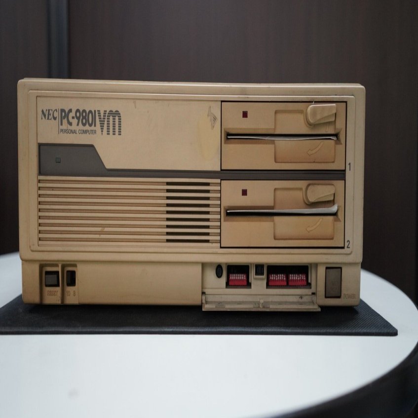 PC-9801VM2(NEC)の分解写真｜kzn