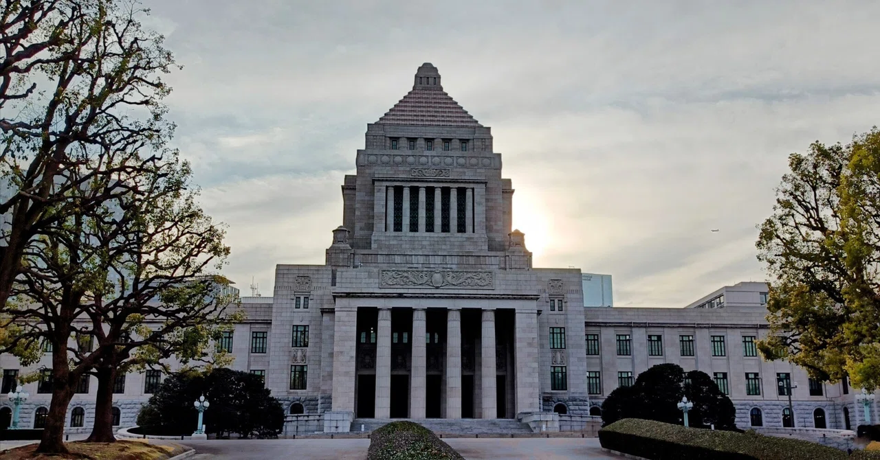 国会議事堂の衆議院見学ツアー｜しろの あまこ