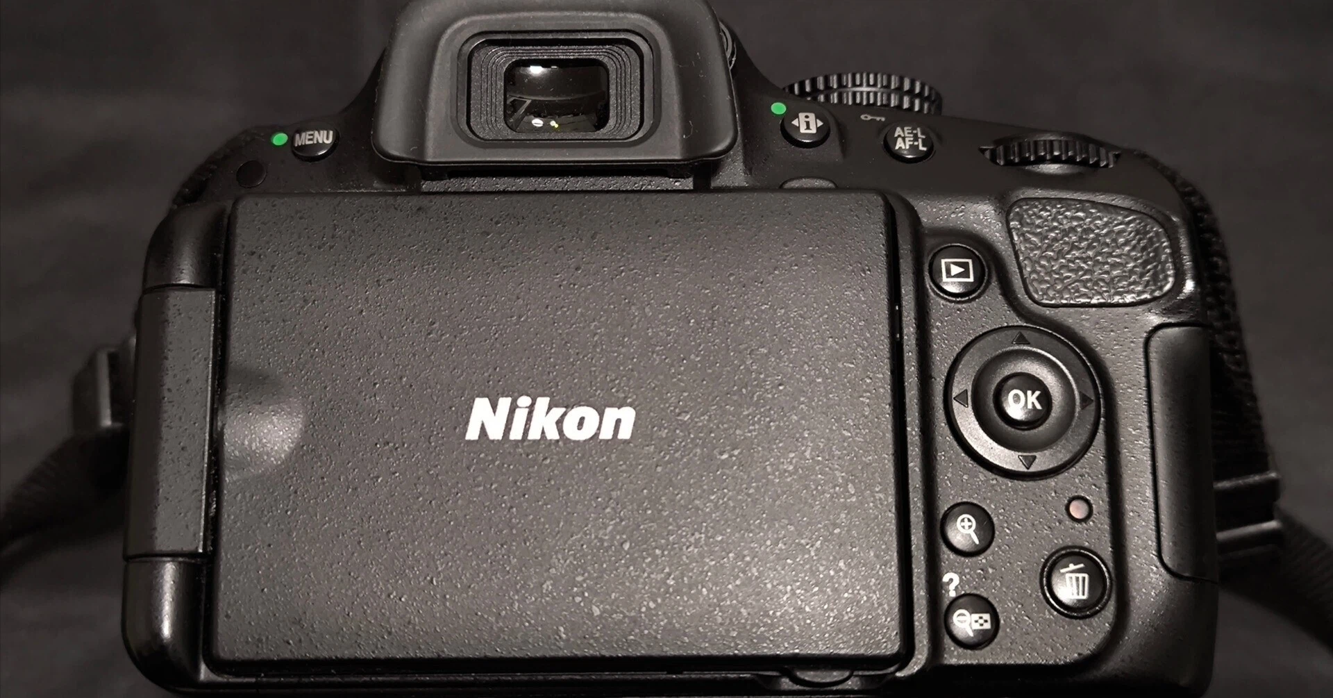 愛カメラ遍歴 Vol.5 : Nikon D5100 スタンダードな軽量カメラ|Tarciel 愛カメラ遍歴 Vol.5 : Nikon D5100 スタンダードな軽量カメラ|Tarciel