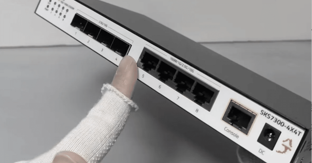 実機レビュー】Xikestor SKS7300-4X4Tの使用感｜重藤 六