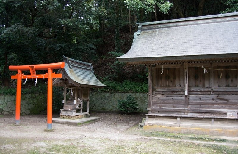 石見一宮物部神社西五社稲荷社