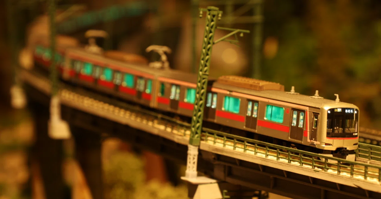 直通ネットワーク電車の加工｜Nambu_e233