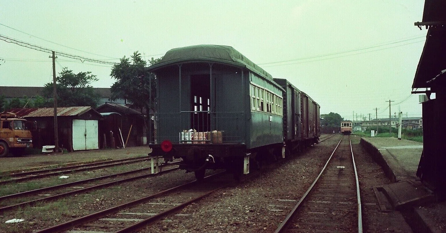ハンドルを握る少年に、昔の自分をみつけた~兵庫県 別府鉄道(1981年 