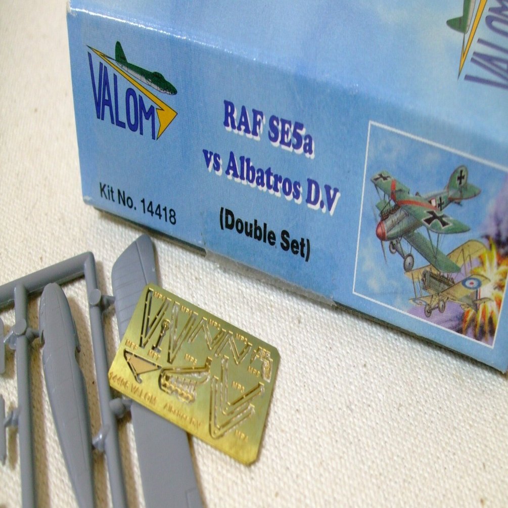 VALOM・ヴァロム 1/72 DH・91 アルバトロス×2 Valom 1/72 DH.91 Albatross by Roland Sachsenhofer