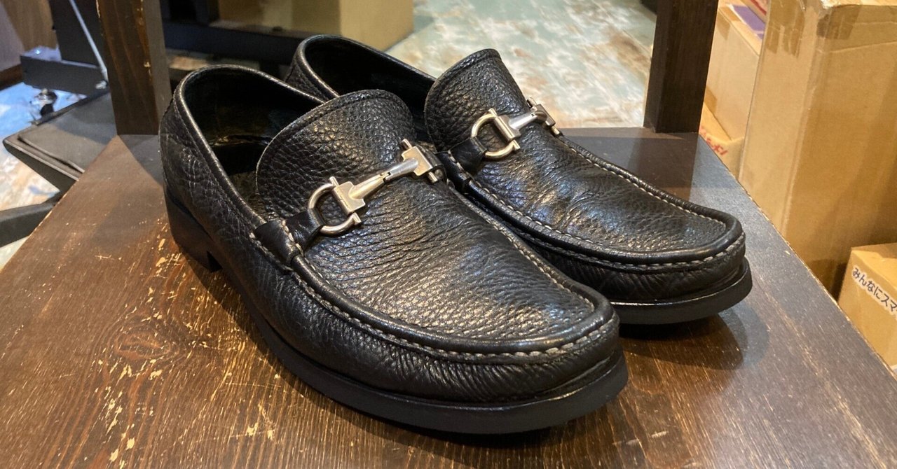 美品 Ferragamo フェラガモ ガンチーニ ローファー 黒 ソール