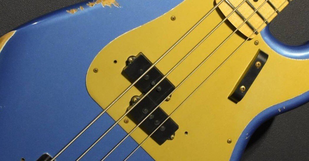 Fender Custom Shop “1958 Precision Bass Relic -Lake Placid Blue