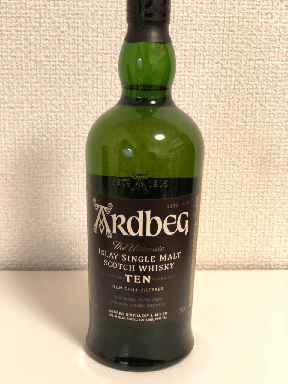 ウイスキー 『アードベッグ』最高に煙たいお酒｜だいすけ