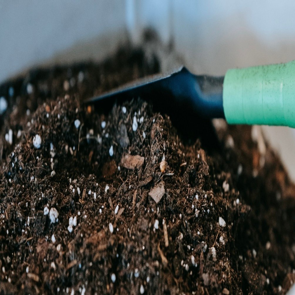 ミミズコンポスト】ミミズのうんちを販売するために。｜108Farm