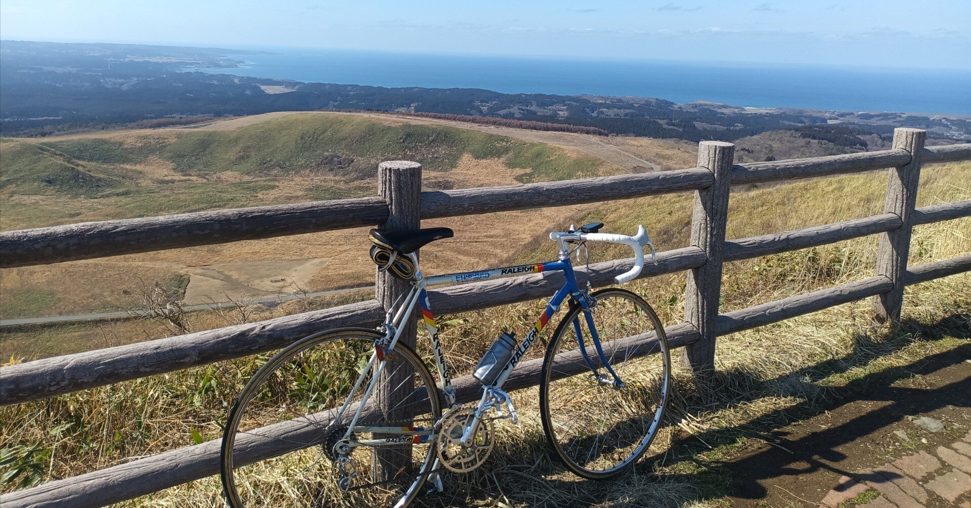 リアル80年代のロードレーサー： 最近の出来事｜Silicate melt