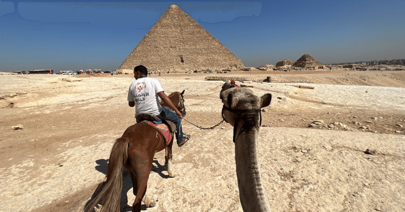 エジプト・ピラミッドのラクダツアーにまんまと参加しちゃった話｜か