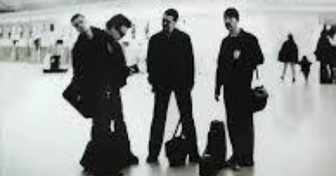 U2『All That You Can