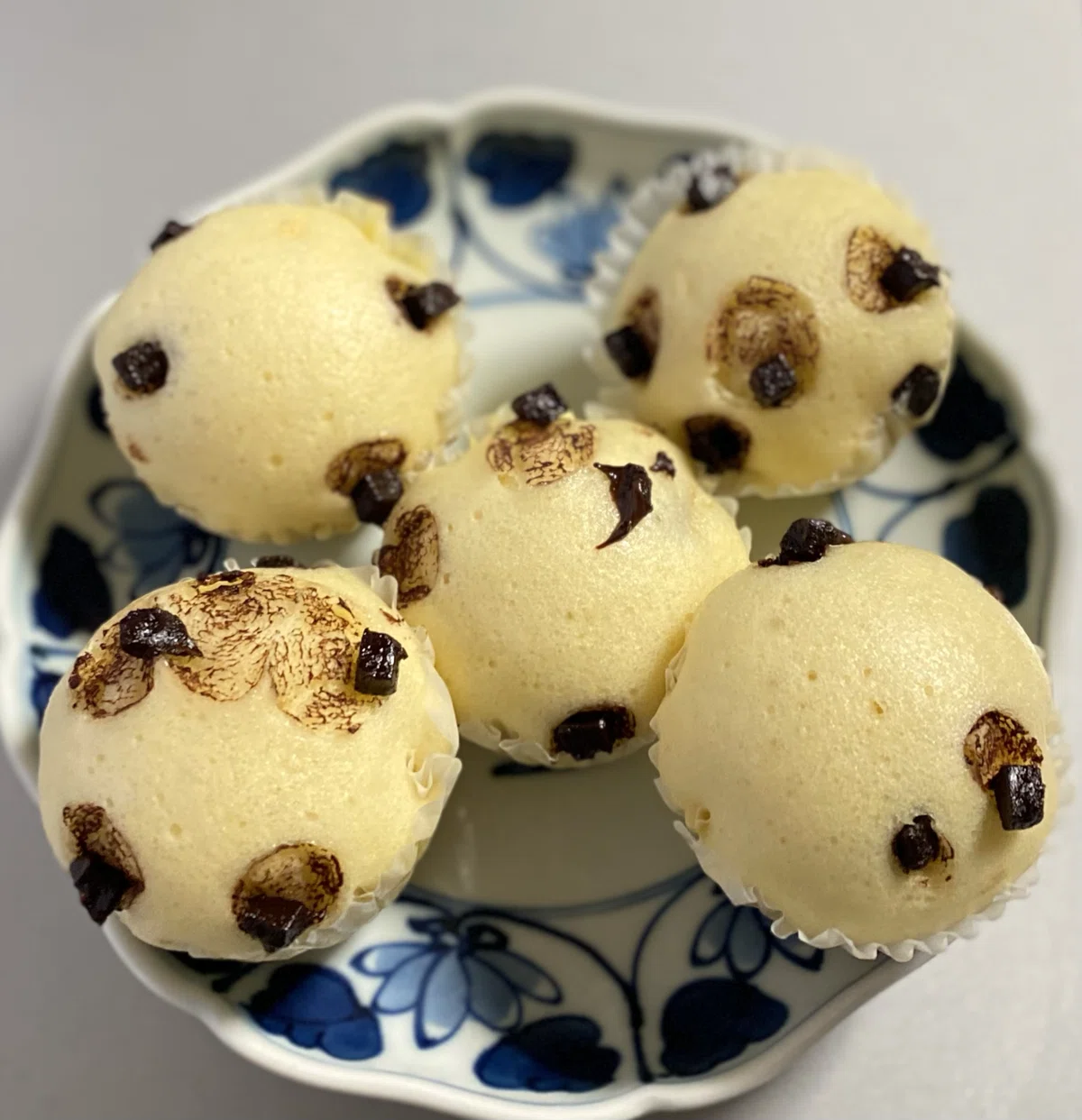 朝から生蒸しパンでコケて、またコケる。|おらんじぇっと