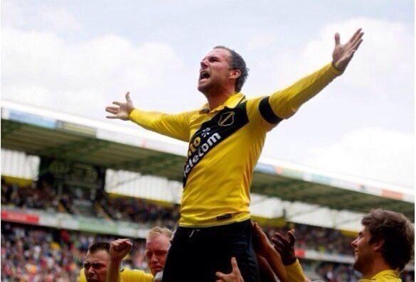 ヨルディ・バイス ヨルディ バイス選手 完全移籍加入のお知らせ | V・ファーレン長崎