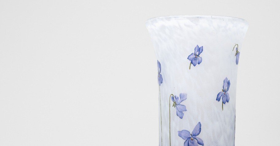 コラム】アール・ヌーヴォーの精華 2 ドーム《スミレ文花器》【4月12日