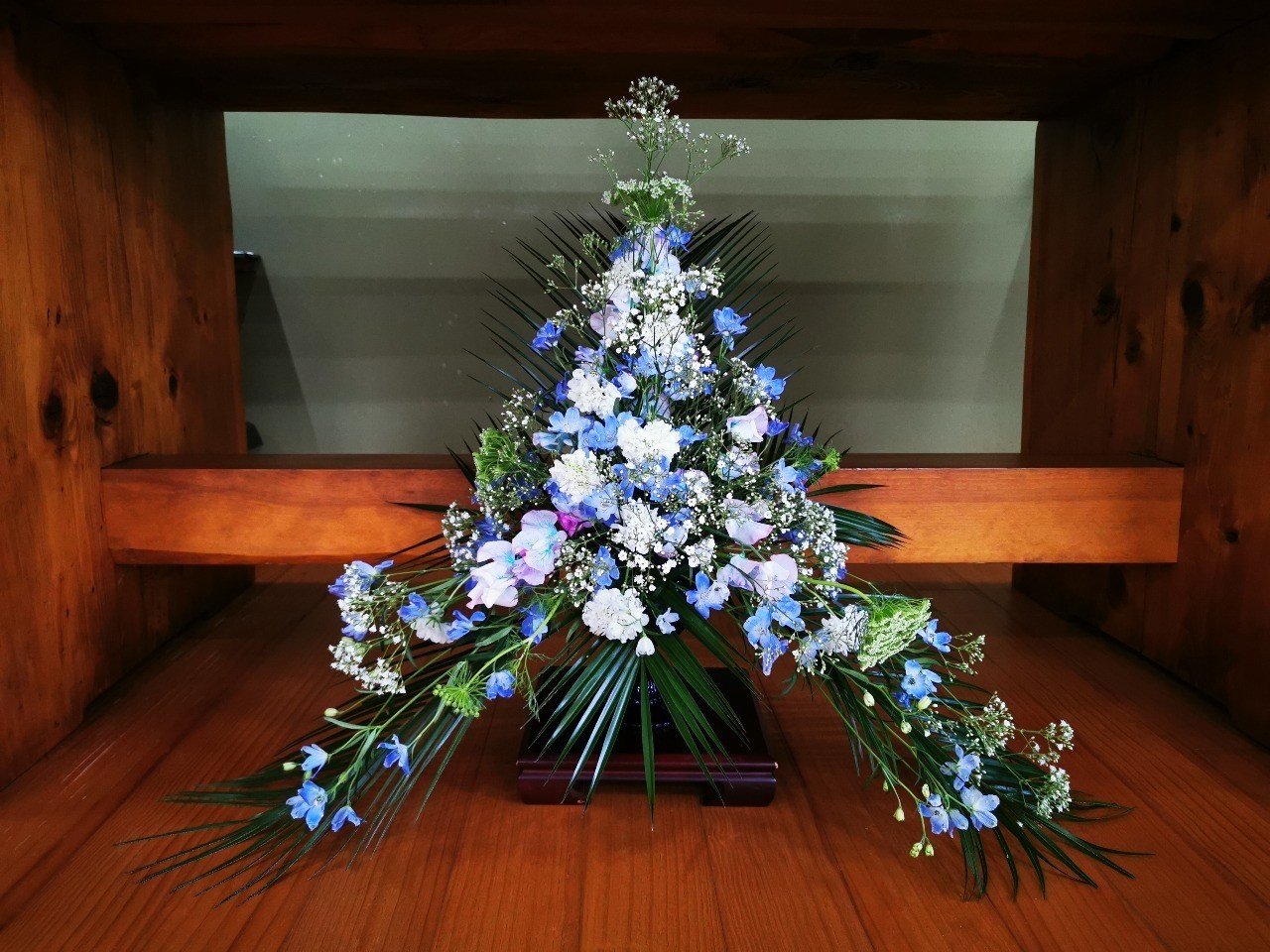 How To 教会祭壇花 三位一体のアレンジメント 柊月 しゅうげつ Note How To 教会祭壇花 三位一体のアレンジメント 柊月 しゅうげつ Note