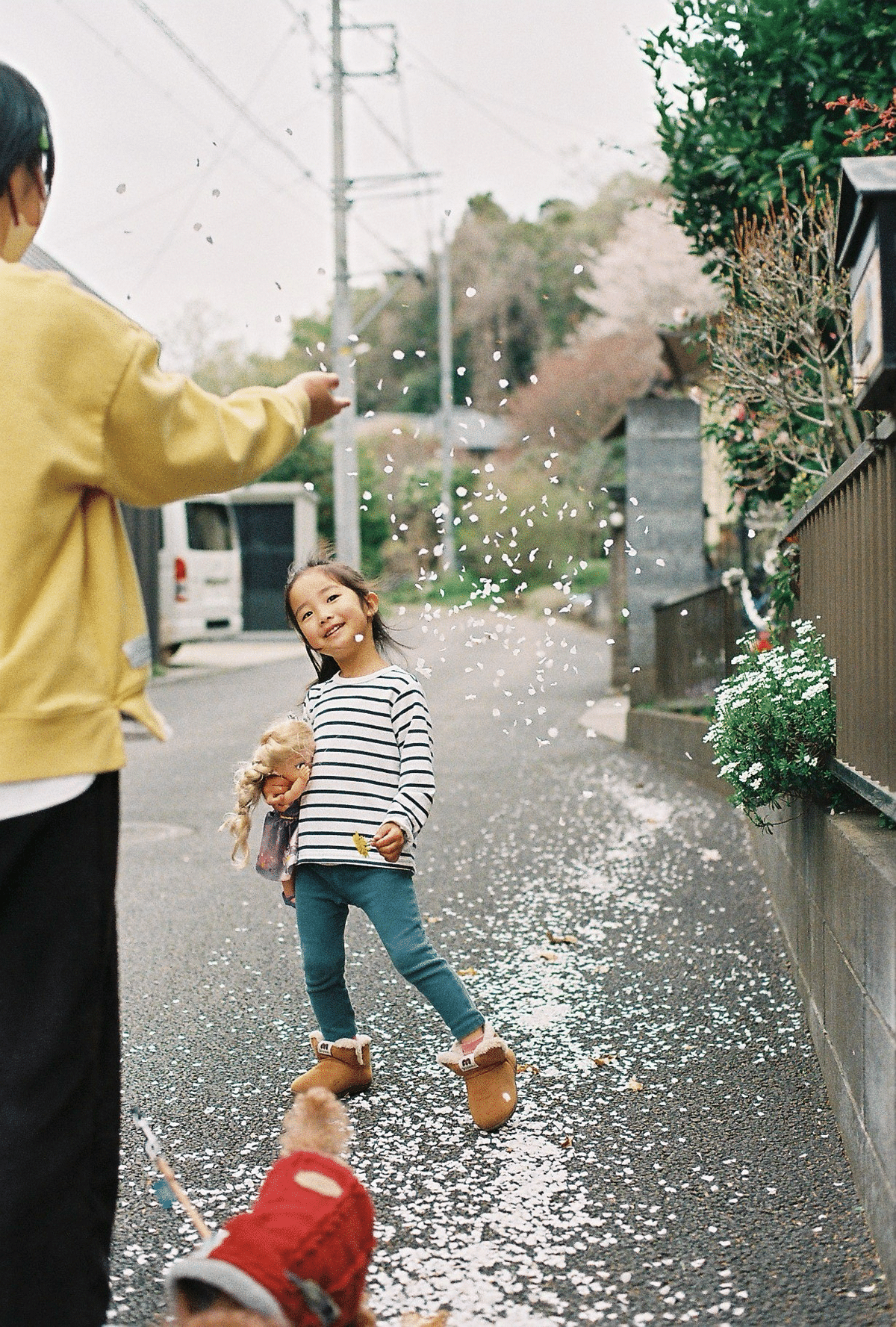 ウズウズしてムズムズして CONTAX ARIA|hiroyuki hoshino ウズウズしてムズムズして CONTAX ARIA|hiroyuki hoshino