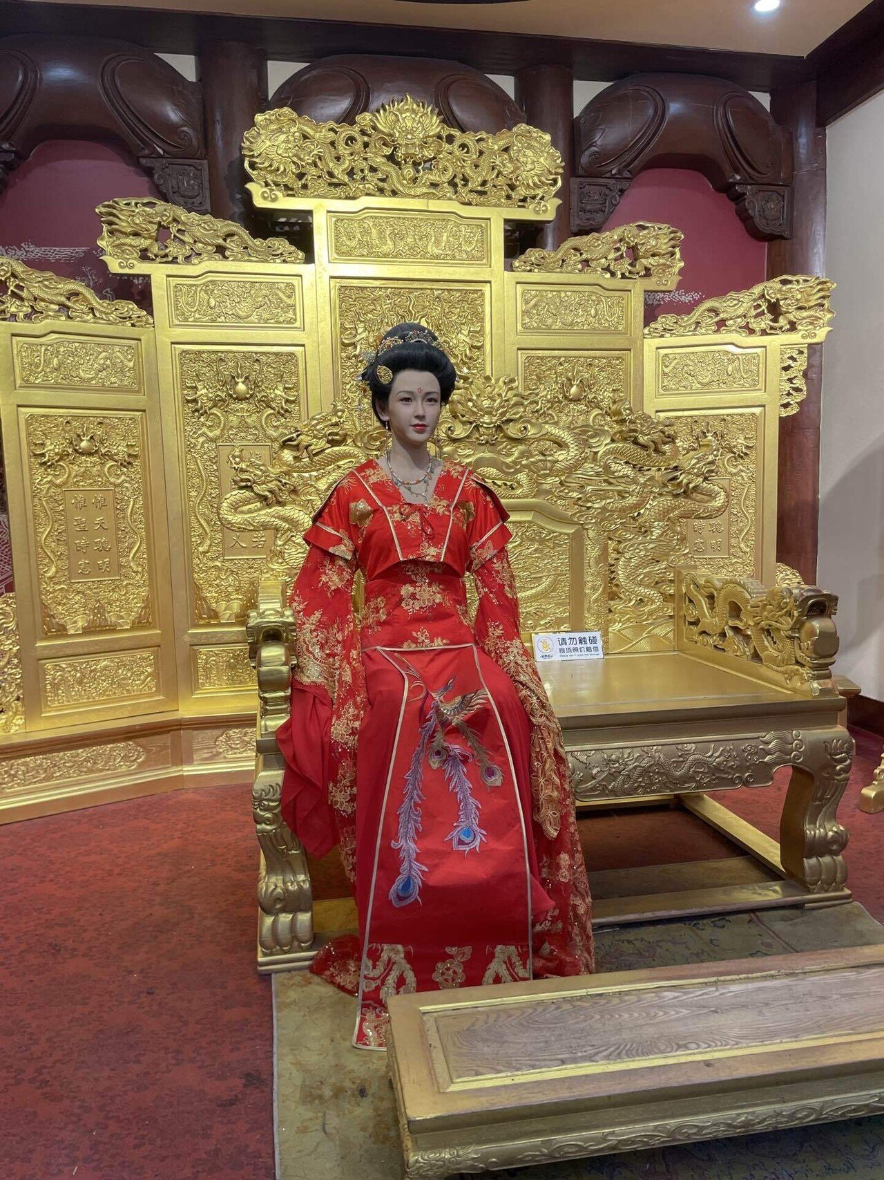中国ってやたらと蝋人形が好きって知ってる?蝋人形館もあり本物 中国ってやたらと蝋人形が好きって知ってる?蝋人形館もあり本物