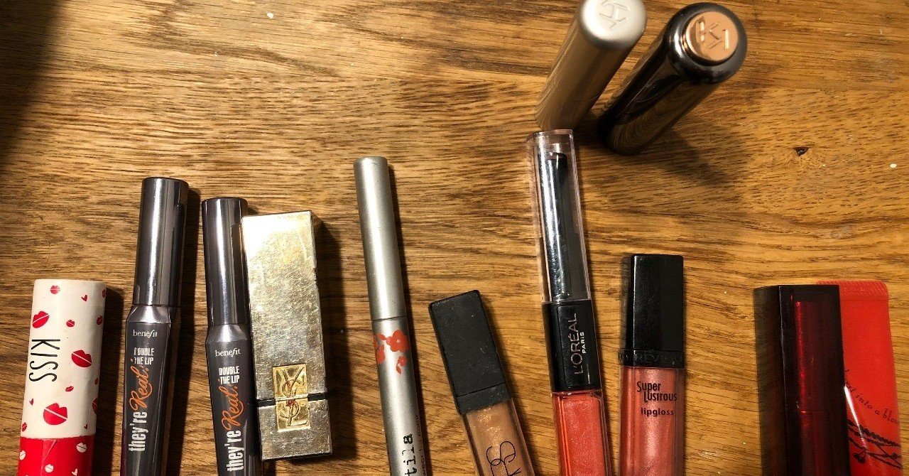 口紅を探して三千里 Yurie Adachi Note