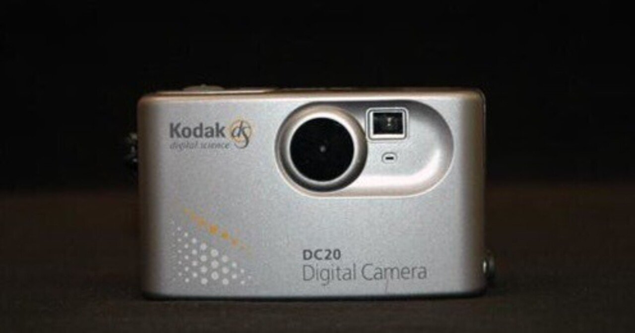 商品画像：希少 乾電池使用 kodak DC210 オールドコンデジ 動作品 - メルカリ 3
