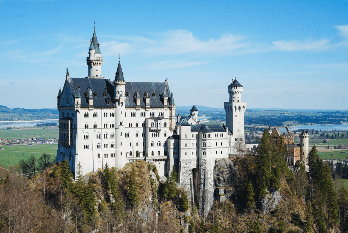 進撃の巨人 Attack on Titan ドイツ語版 15巻 特製ボックス付 進撃の