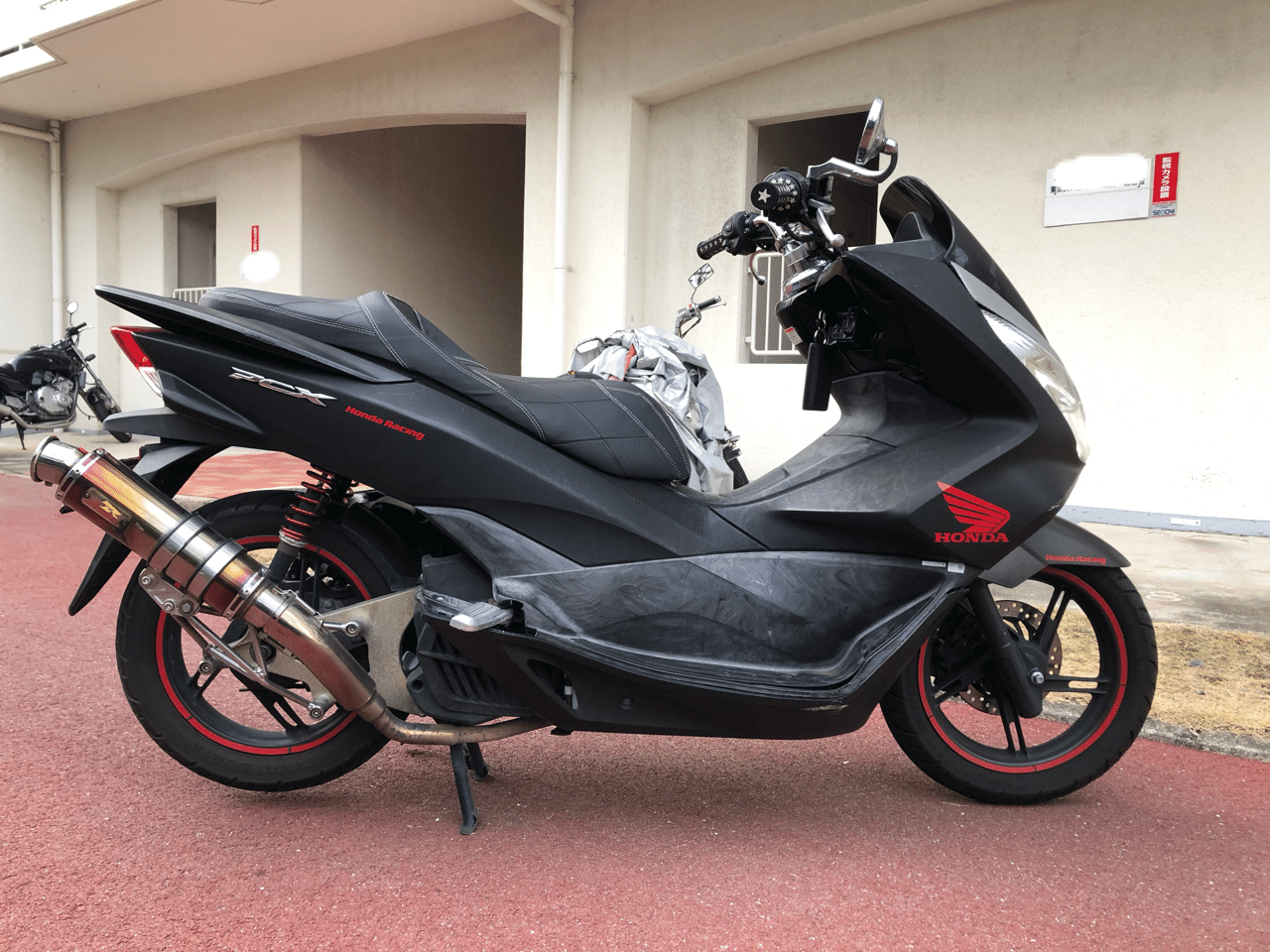 PCX125　ベリアル　ステンレスマフラー　BURIAL　JF56　JF28後期