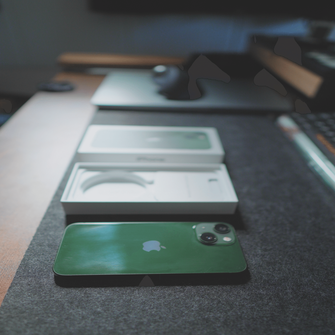 さようなら、僕の小さな相棒。iPhone 13 mini｜mudai.log