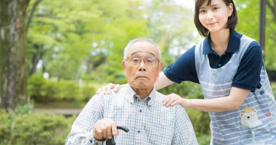 中卒ニートが老人ホームでボランティアした感想 こーたん 中卒ブロガー Note