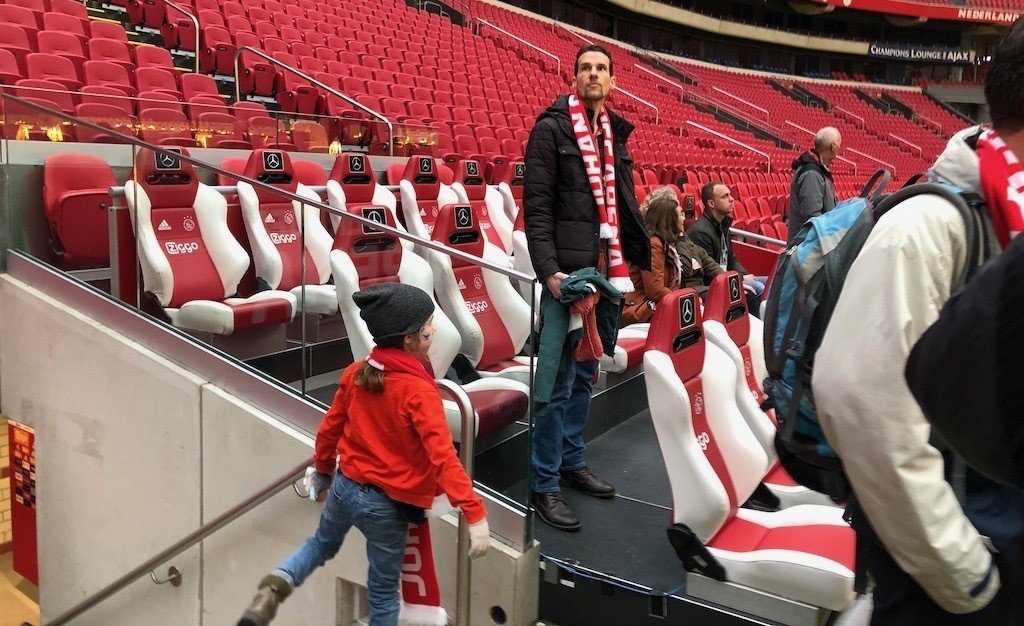 ミラノ第3週 戦略論と会計を乗り越えアムステルダムにて先輩訪問とアヤックスのスタジアムツアー Fifaマスター第期の内田大三と申します Note ミラノ第3週 戦略論と会計を乗り越えアムステルダムにて先輩訪問とアヤックスのスタジアムツアー Fifaマスター第期の内田大三と申します Note