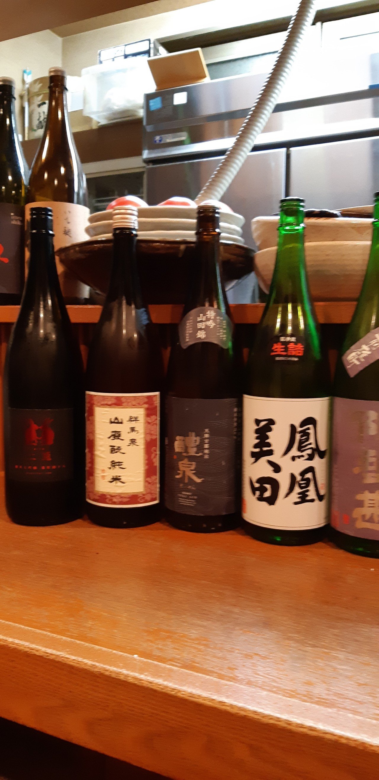 海鮮居酒屋ふじさわの月曜日は 15種類の日本酒が二時間二千円で飲み放題 です 藤沢慎司 Note