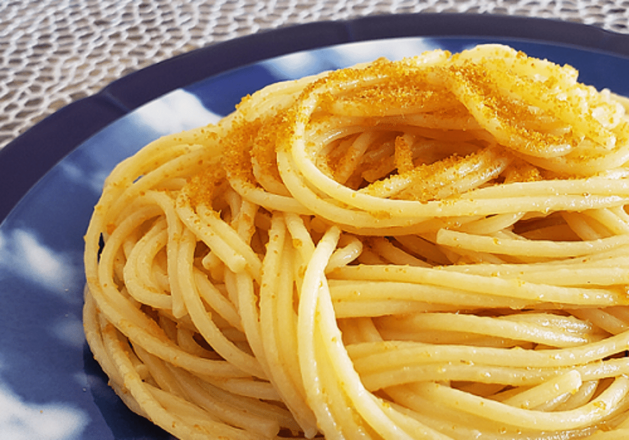 スギアカツキ たまごのはなし 第40回 素材の魅力を信じてシンプルに作る からすみパスタ 世界文化社 公式note Note