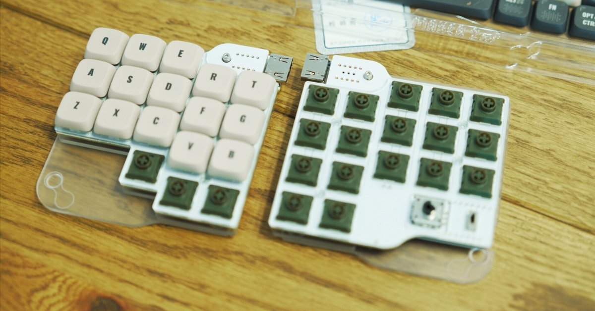 【即納】 先日作ったばかりの自作キーボードなのに…｜Taroy その他