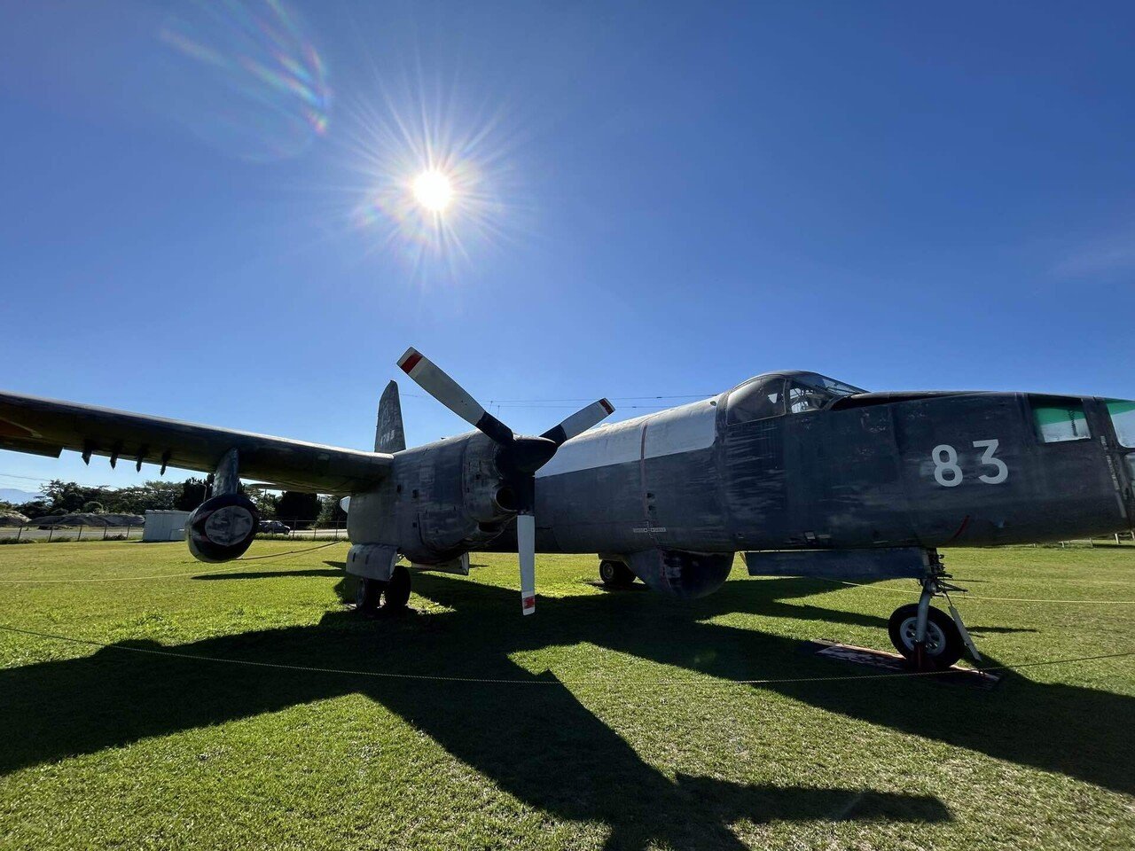 江田島の海軍兵学校を接収した米国海軍士官はアナポリスの校長となり