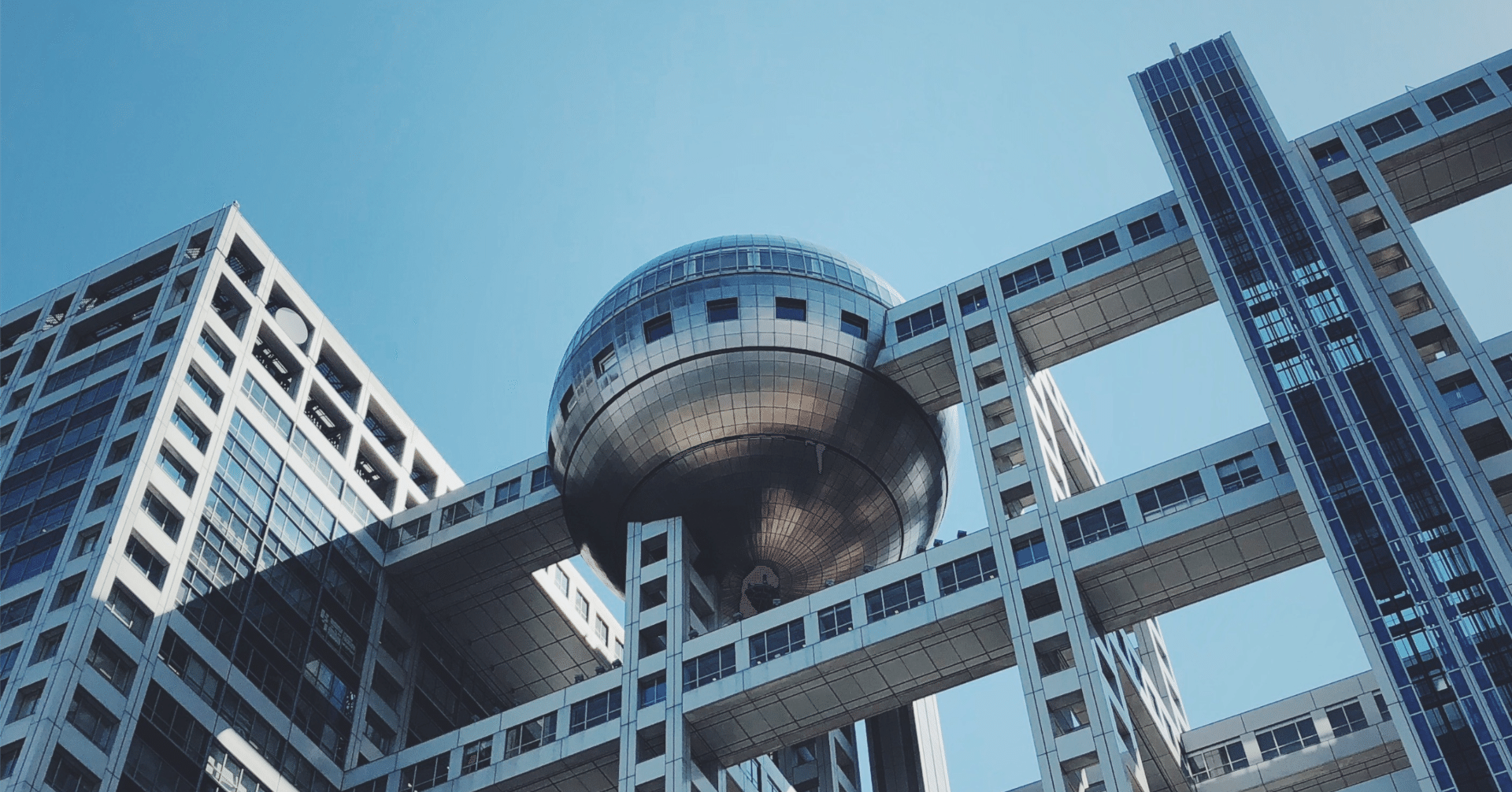 日本発メディアプラットフォーム再生への挑戦～SBI北尾氏×ネクシーズ近藤氏が語る「FMH改革」とメディア×IT×金融の未来～｜JW