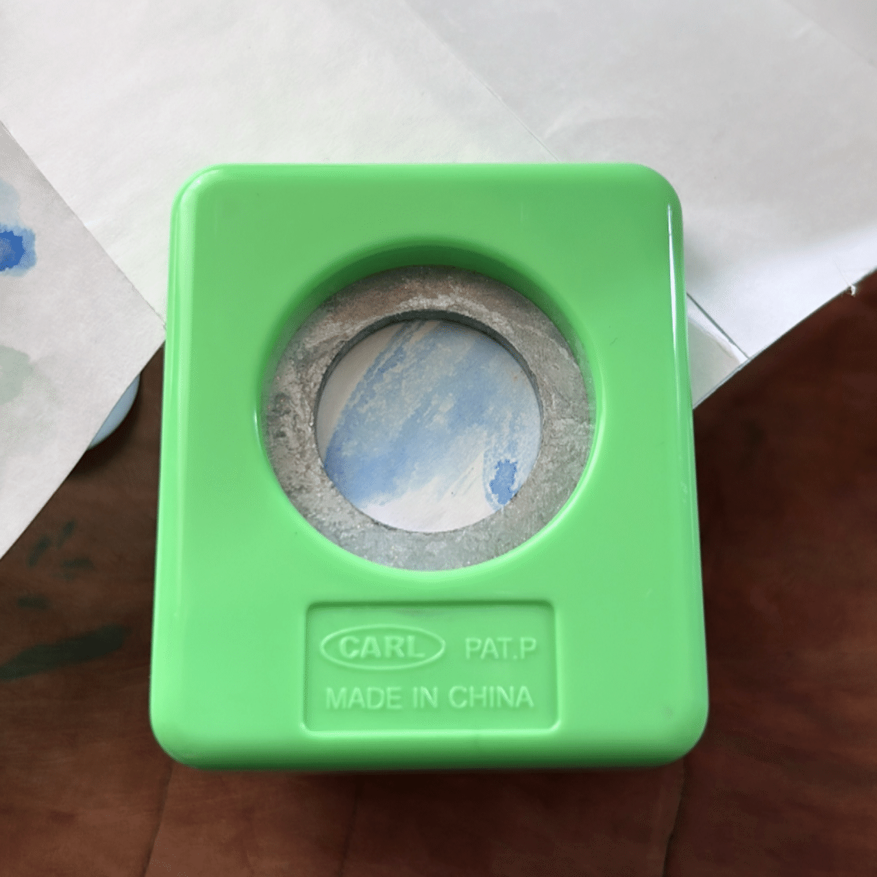 万年筆インクの収納術～タミヤ瓶とラベルあれこれ｜手帳Q子