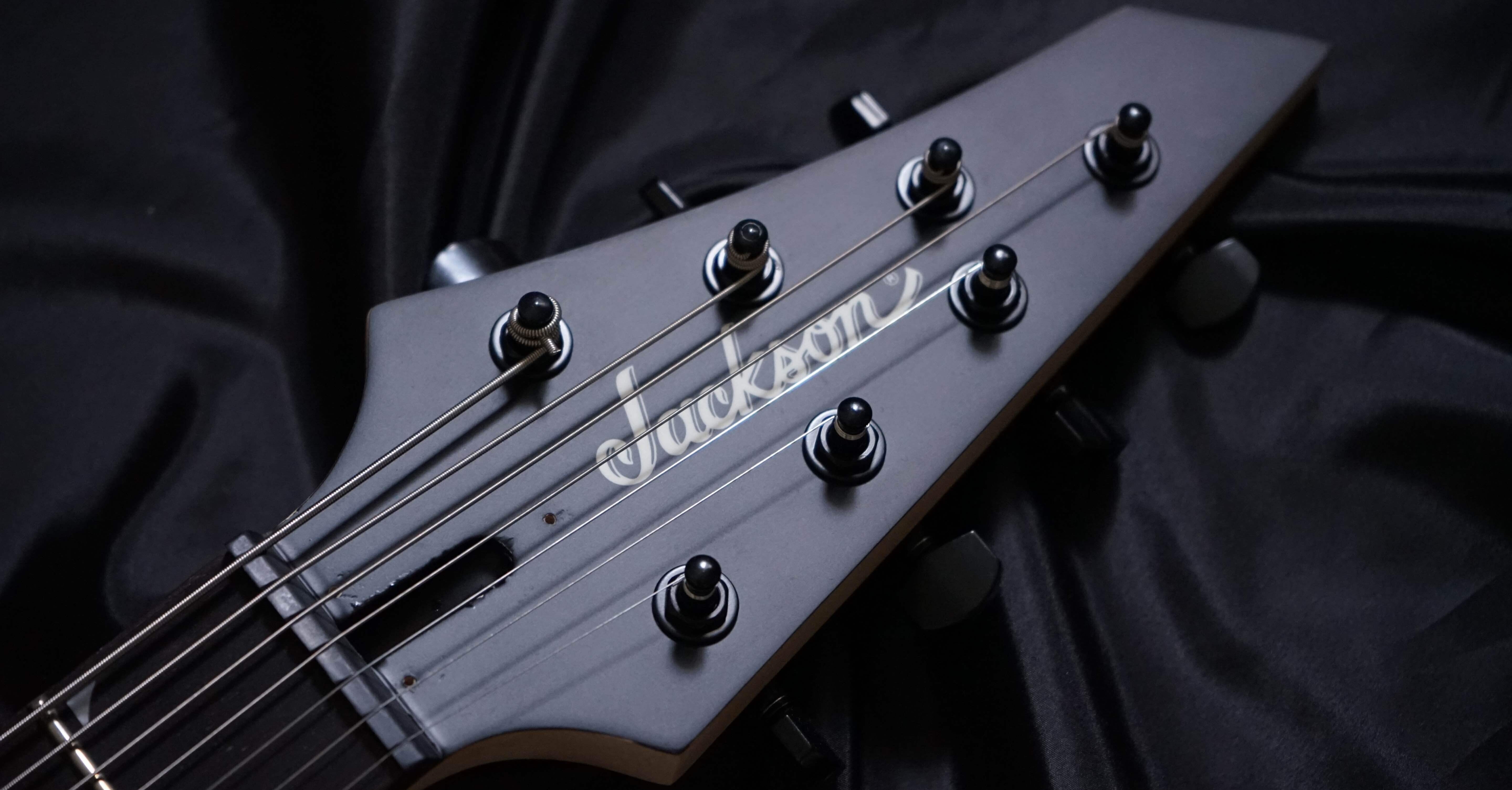 Jackson JS22-7のレビュー｜Hiro