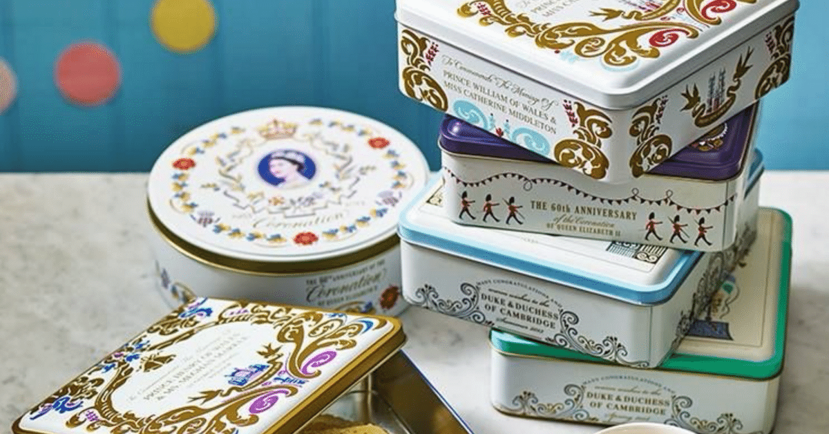 お歳暮 人気 オシャレ 英国フェアで買った可愛いクッキー缶｜Fox Kana 小物入れ