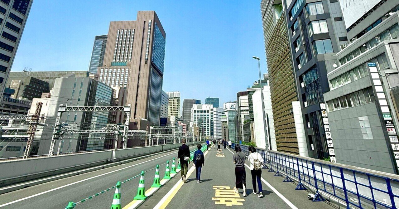 世界の高速道路 1999    --高速道路調査会-- 高速道路の最高速は誰が決めてる？ いい加減「最高速度100km/h