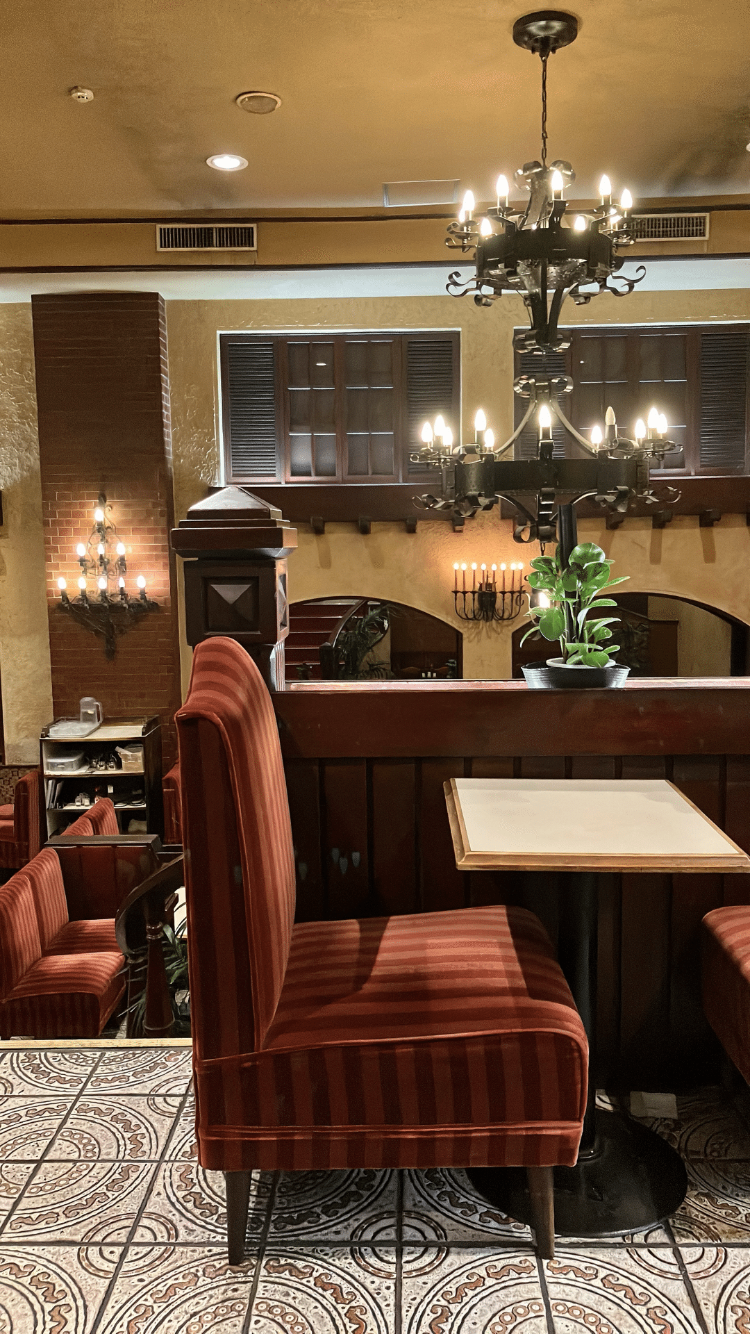 名曲・珈琲 新宿 らんぶるで映画・物語をひとり見つめる｜ユーリエ