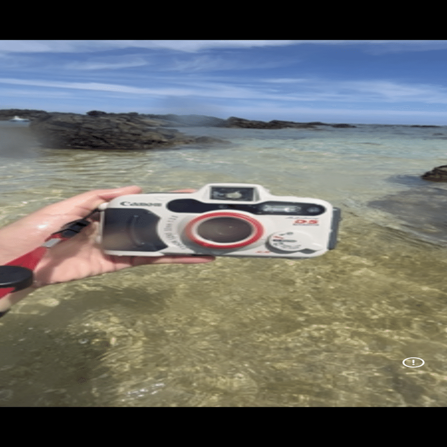 与論島を水中フィルムカメラで撮ってみた｜成瀬みく/旅するカメラモデル