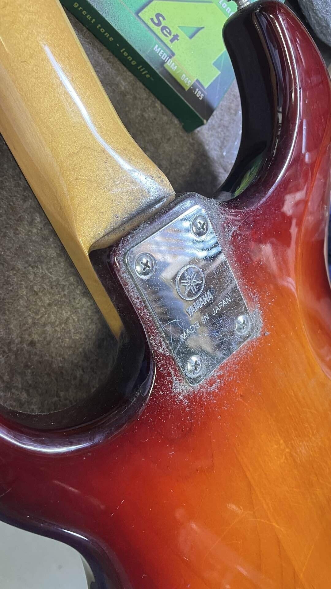 Yamaha Broadbass エレキベース 改造 hq720.jpg?sqp=-